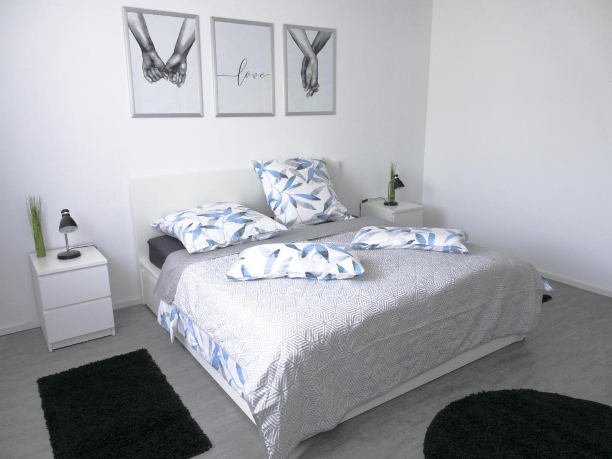 90 M2 In Sulzbach 2 Minuten Fussweg Zum Krankenhaus Apartment *