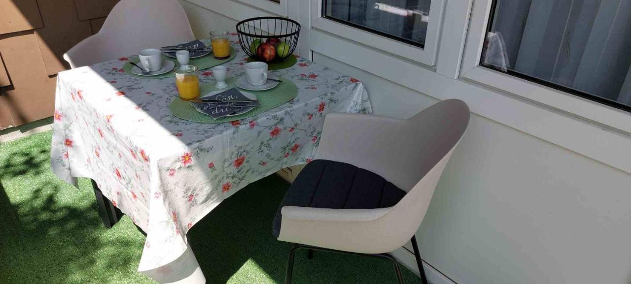 Apartment 90 M2 In Sulzbach 2 Minuten Fussweg Zum Krankenhaus